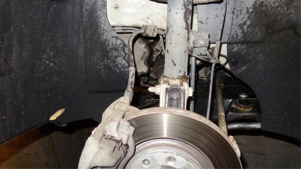 Замена масла в коробке передач Citroen C4/DS4 B7 МКПП BE4R BVM5 с двигателем EP6: подробная инструкция